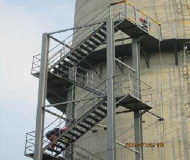 淄博烟囱安装折梯施工技术质量及安全防护保证措施