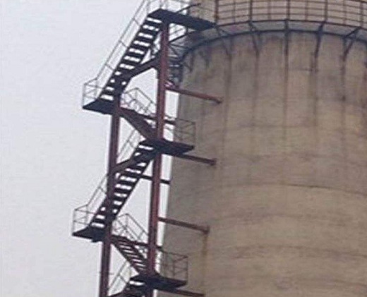 锦州烟囱安装钢楼梯应注意哪些质量安全问题