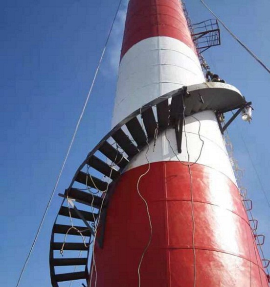 哈尔滨烟囱旋转梯安装技术与焊接要求