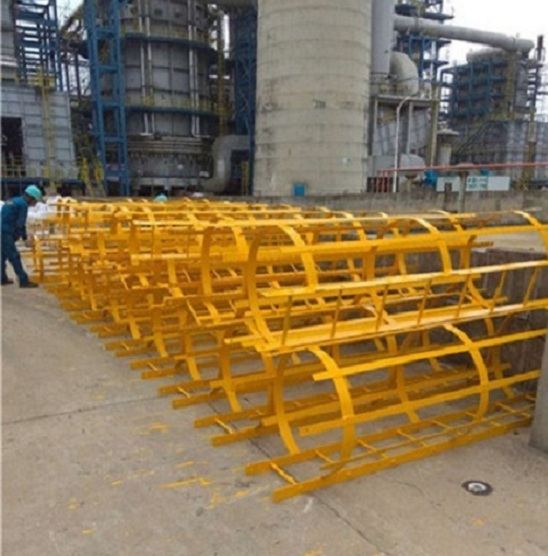 黄石烟囱安装爬梯护网更换施工方案