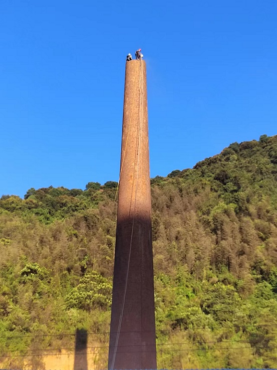 香港岛烟囱拆除合理选择方案-安全拆除烟囱！